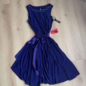 Chic purple Midi Dress with Ribbon Detail